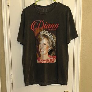 NWOT Diana Princess of Wales T-Shirt Lady Dian90s Royal Tribute Tee Size Large